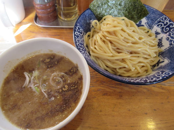 「濃厚二ボつけ麺（850円）」@煮干しそば 虎愼の写真