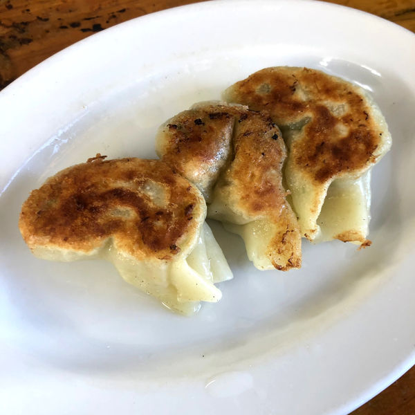 「餃子3個　210円」@手打ちラーメン 笹の写真