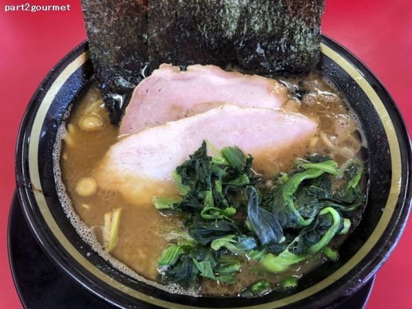 「醤油豚骨ラーメン (730円)」@家系ラーメン 王道 いしいの写真