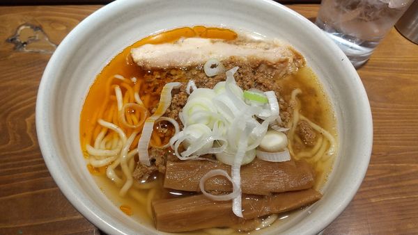 「年越しラーメンRed（担々麺）700円」@人類みな麺類 東京本店の写真