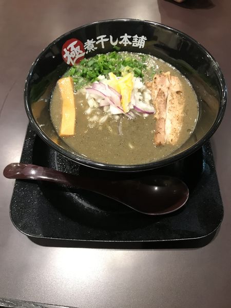 「極濃煮干し豚骨ラーメン　840円」@極煮干し本舗 荒川沖店の写真