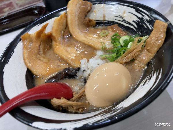 「超濃厚特製豚骨ラーメン」@麺屋ごうせいの写真