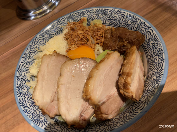 「ミニブタ、汁無し」@八王子田田の写真