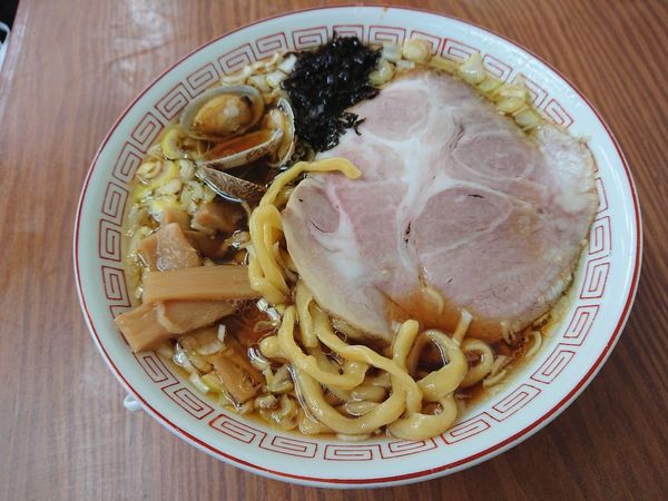 「中華そば アサリ入り 700円」@スタンド富士の写真