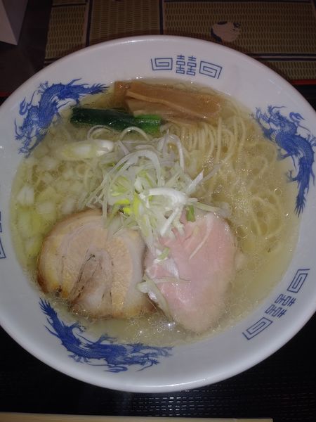 「らーめん塩」@らーめん たけみやの写真