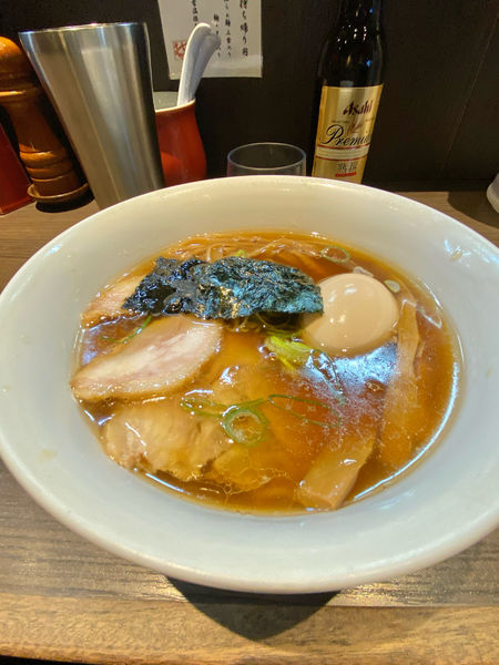 「醤油￥900、名古屋コーチン卵￥200」@支那そばや 本店の写真