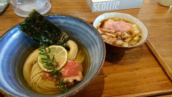 「昆布水のつけ麺（醤油）　900円」@YOKOKURA STOREHOUSEの写真