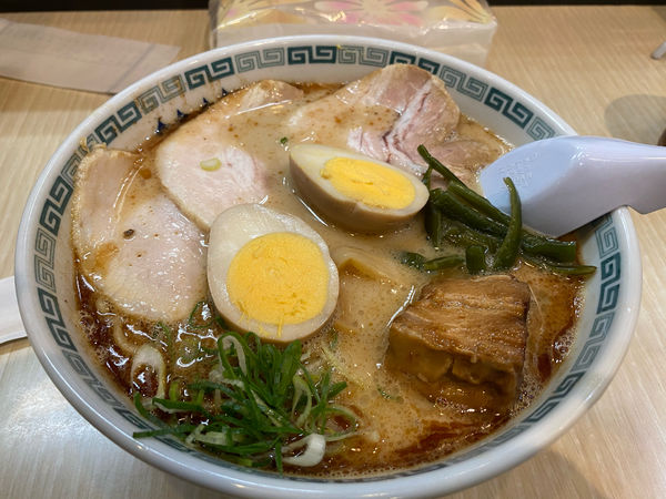 「桂花ラーメン」@熊本拉麺 桂花 新幹線口店の写真