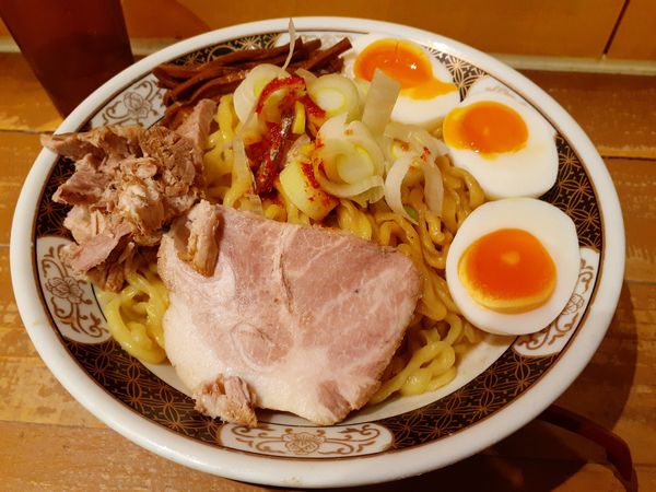 「凄い油そば、麺400g」@ラーメン凪 下北沢店の写真