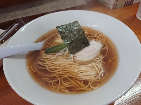 「醤油 750円」@中華そば まんまるていの写真
