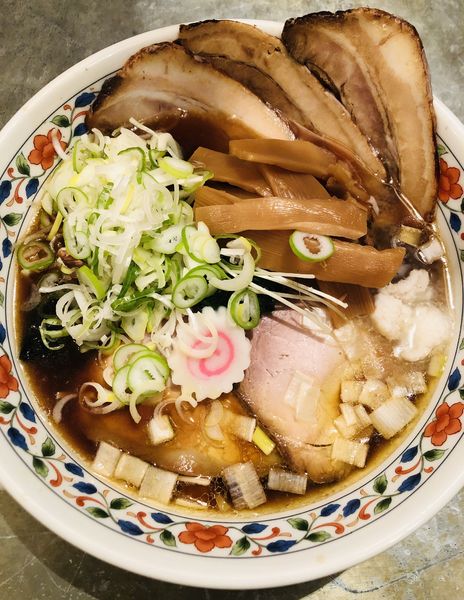 「鶏中華(トッピング　スペシャル)1280円」@煮干結社 情熱ビリーの写真