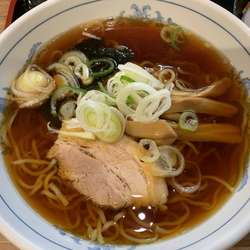 手もみラーメン（醤油）＋Ｂセット（半チャーハン付）