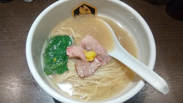 「本マグロらーめん（塩）1000円」@真鯛らーめん 麺魚 神保町店の写真