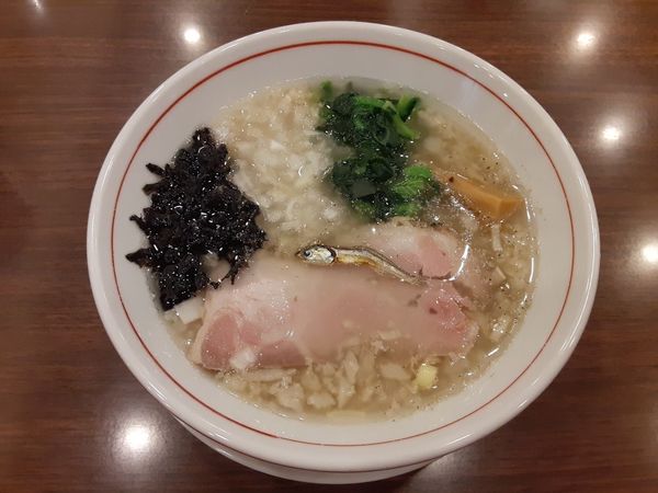 「背脂煮干ラーメン750円」@ラブメン 本店の写真