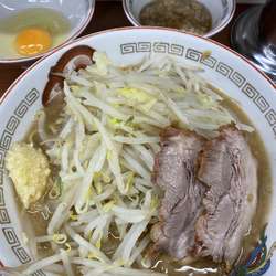 小ラーメン＋生卵＋豚かすあぶら