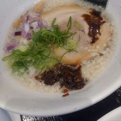 背脂しおラーメン