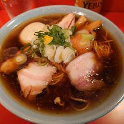 新年の中華そば〜手土産付き〜2021円（21円はおまけ）