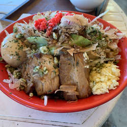 ソースブタメン