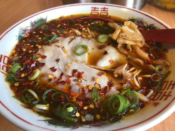 「赤いラーメン」@尾道ラーメン 麺や 一六の写真