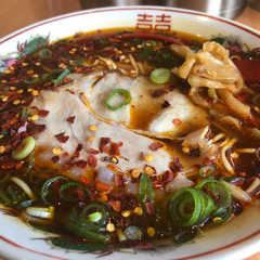尾道ラーメン 麺や 一六の写真