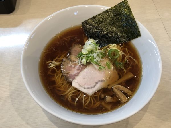 「ら～めんしょうゆ　￥７５０」@麺屋 志縁の写真