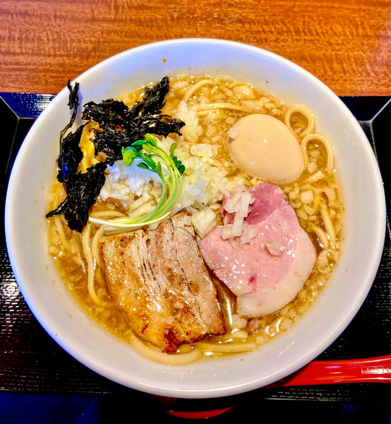 「背脂煮干しラーメン」@中華そば 蓮の華の写真