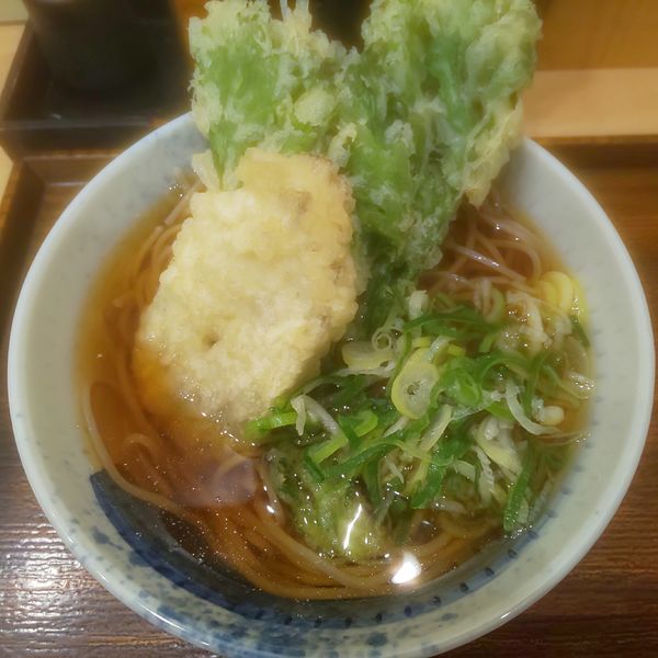 「堀川ごぼうと春菊天そば」@しぶそば 池袋店の写真