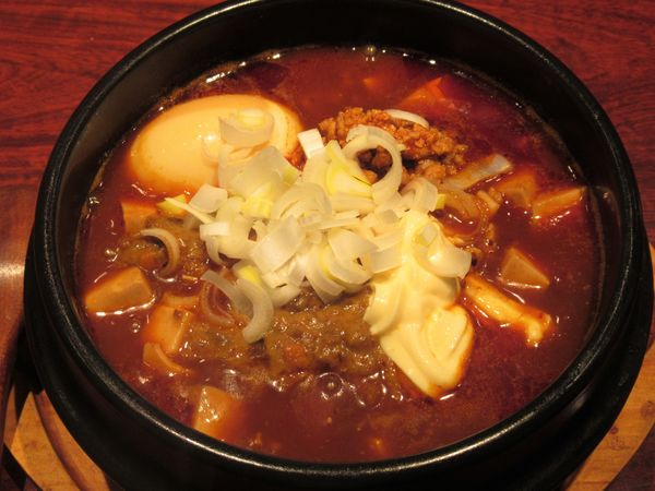 「カレー麻婆麺（刀削麵）（1,000円）」@中華特色料理 櫻花の写真