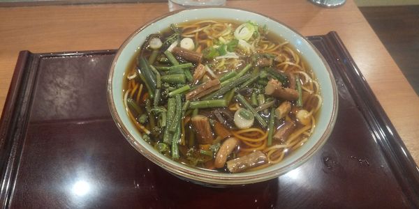 「山菜そば」@文殊 成増店の写真