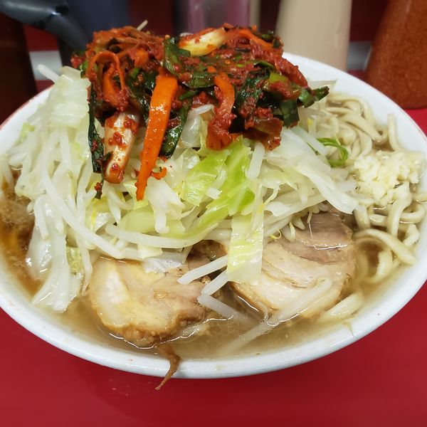 「少豚ニラキムチ」@ラーメン二郎 湘南藤沢店の写真