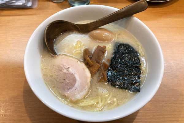 「一指禅ラーメン737円+味玉+肉丼330円」@一指禅 鶴ヶ島店の写真