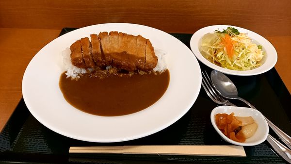 「ロースカツカレー」@めし屋 里の写真