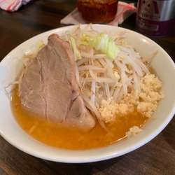 みそラーメン並 750円