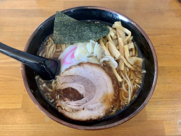 「醤油ラーメン 大盛」@麺処 らふてるの写真