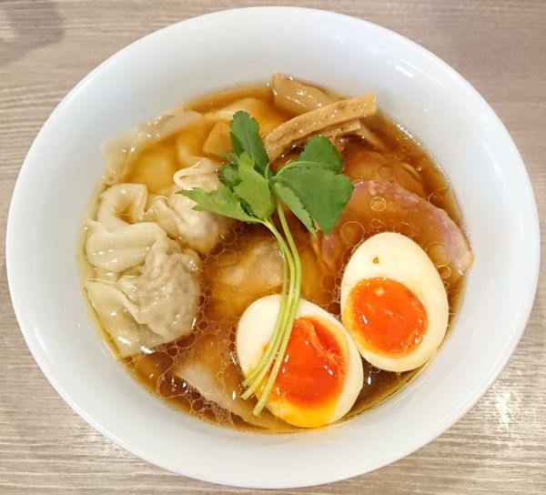 「特製醤油そば」@中華そば 和渦 TOKYOの写真