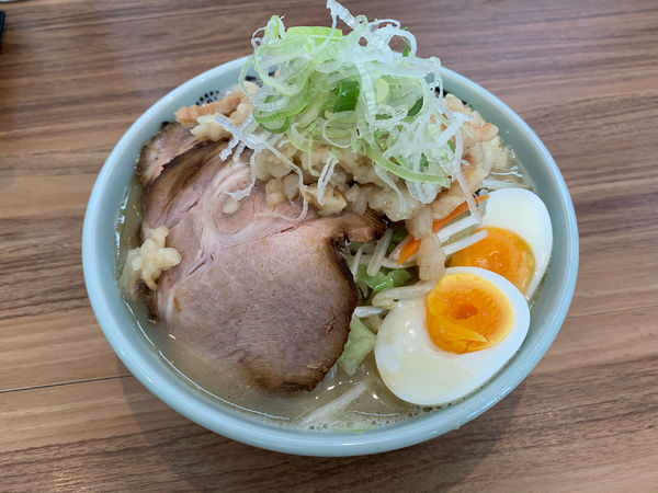 「タンメン全部¥1050+牛ホル¥250」@飯村製作所の写真