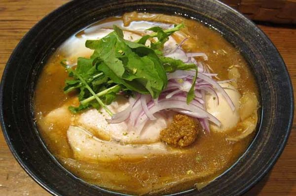 「チャーシュー味噌ラーメン　1,150円＋味玉　100円」@ラーメン屋 トイ・ボックスの写真