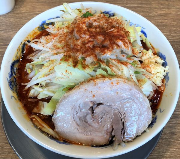 「辛ラーメン」@ジャンクガレッジ しらこばと公園前店の写真