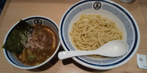 「つけめん」@中華そば つけめん 玉 新宿店の写真