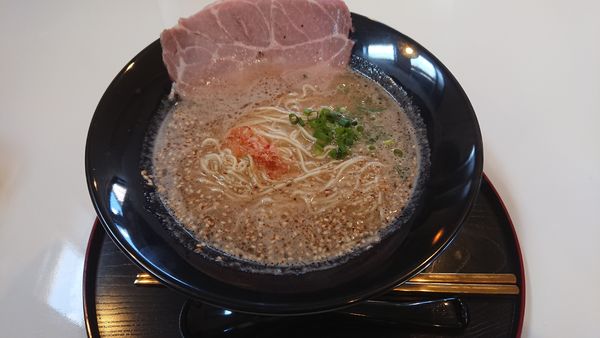 「海老塩拉麺890円+替え玉100円」@えびそば金行 阿見店の写真