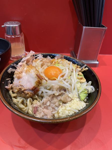 「辛まぜそばミニ　プラス生卵」@麺屋 桐龍の写真