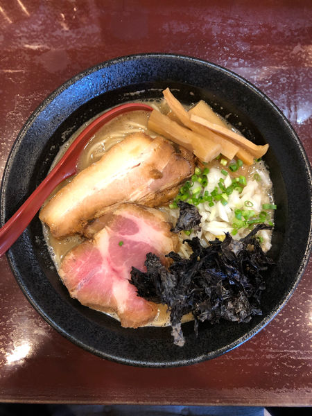 「濃厚煮干しそば」@麺屋 照の坊の写真