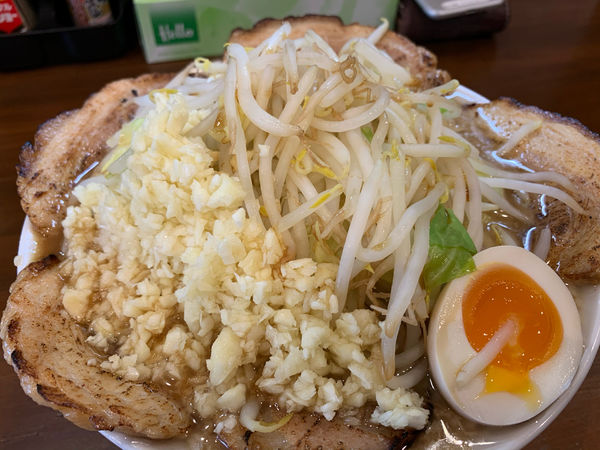 「月輝ラーメン大　ニンニクマシマシ　野菜普通」@麺屋 月輝の写真