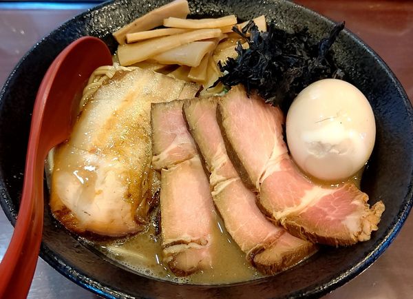 「特製濃厚煮干し」@麺屋 照の坊の写真