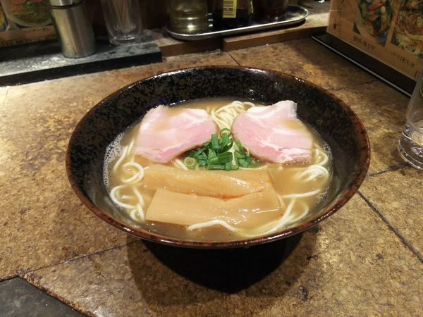 「しょうゆラーメン」@やきそばー HITの写真