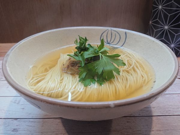 「純鶏塩」@世田谷中華そば 祖師谷七丁目食堂の写真