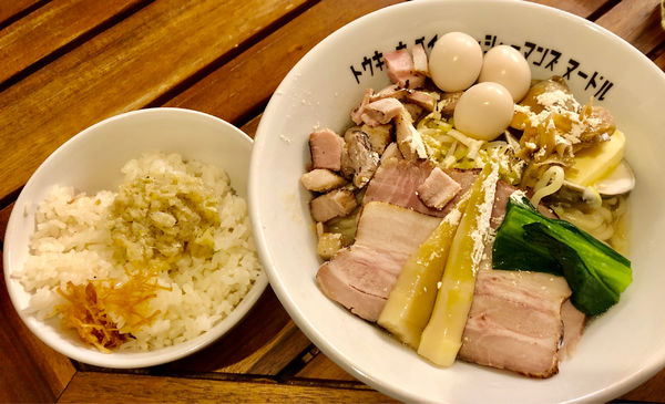 「潮まぜそば850　貝ジンジャー200」@Tokyo Bay Fisherman's noodleの写真