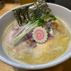 濃厚極上鶏白湯　塩