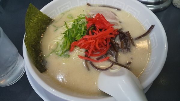 「ラーメン(¥500)」@博多天神 お茶の水店の写真
