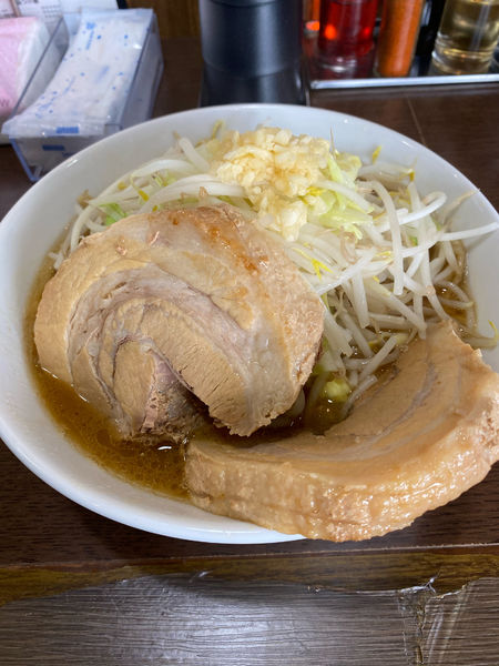 「ラーメン・醤油➕豚一枚」@らーめんコジマル 東金店の写真